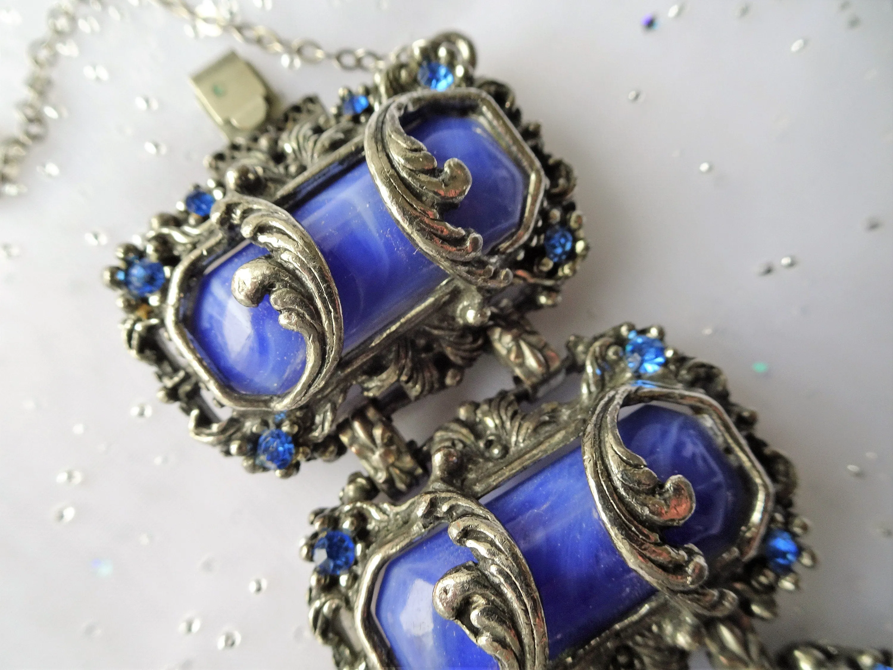 GORGEOUS Art Deco Bracelet,Art Glass Silver Metal Bracelet,Ornate Bracelet,Wide Cuff Bracelet,Blue Slag Glass,Collectible Vintage Jewelry